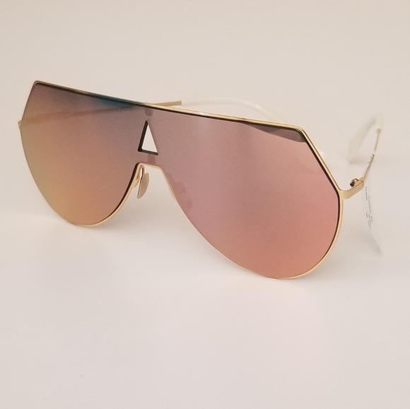 Fendi Accessories - Fendi Rose gold Sunglasses
